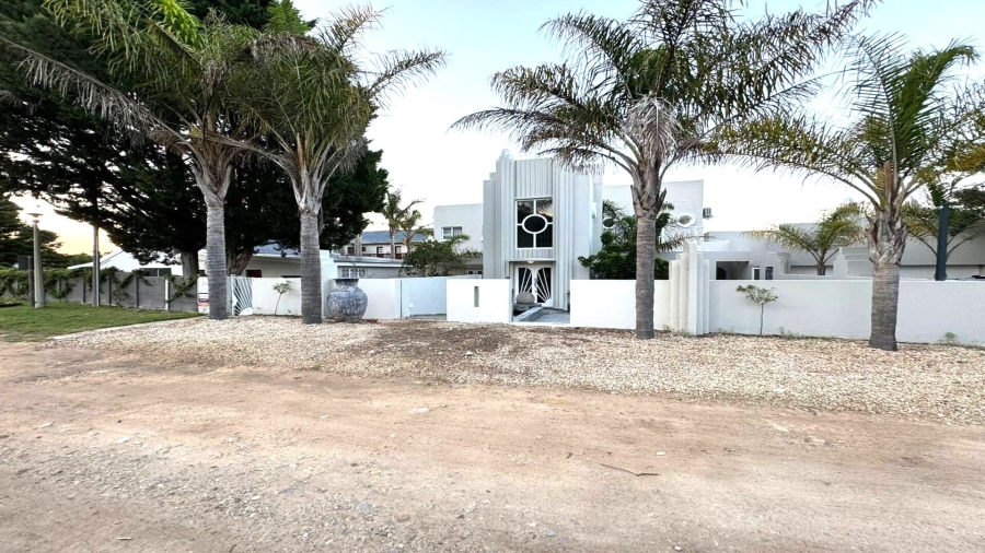 3 Bedroom Property for Sale in Paradise Western Cape